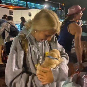 Meet your Posher, Dakota